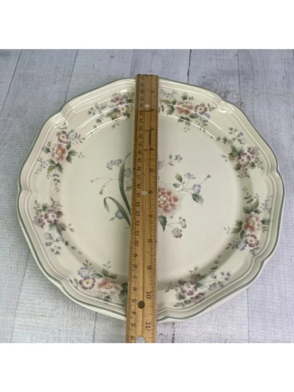 Mikasa PEONY BOUQUET Heritage Peach Blue Flower 1 Dinner Plate & 1 Salad Plate